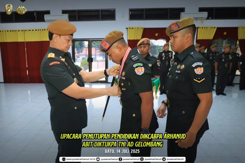 UPACARA PENUTUPAN PENDIDIKAN DIKCABPA ARHANUD ABIT DIKTUKPA TNI AD GELOMBANG I